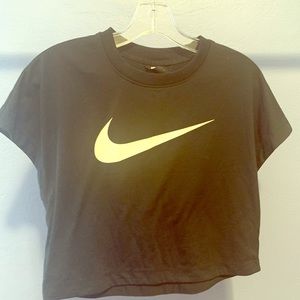 NIKE crop